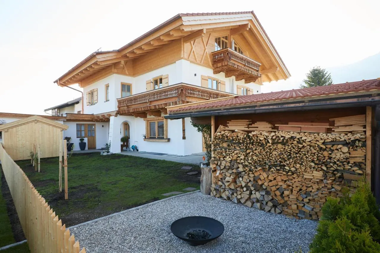 Aparthotel Landhaus Herzogsteig Krün