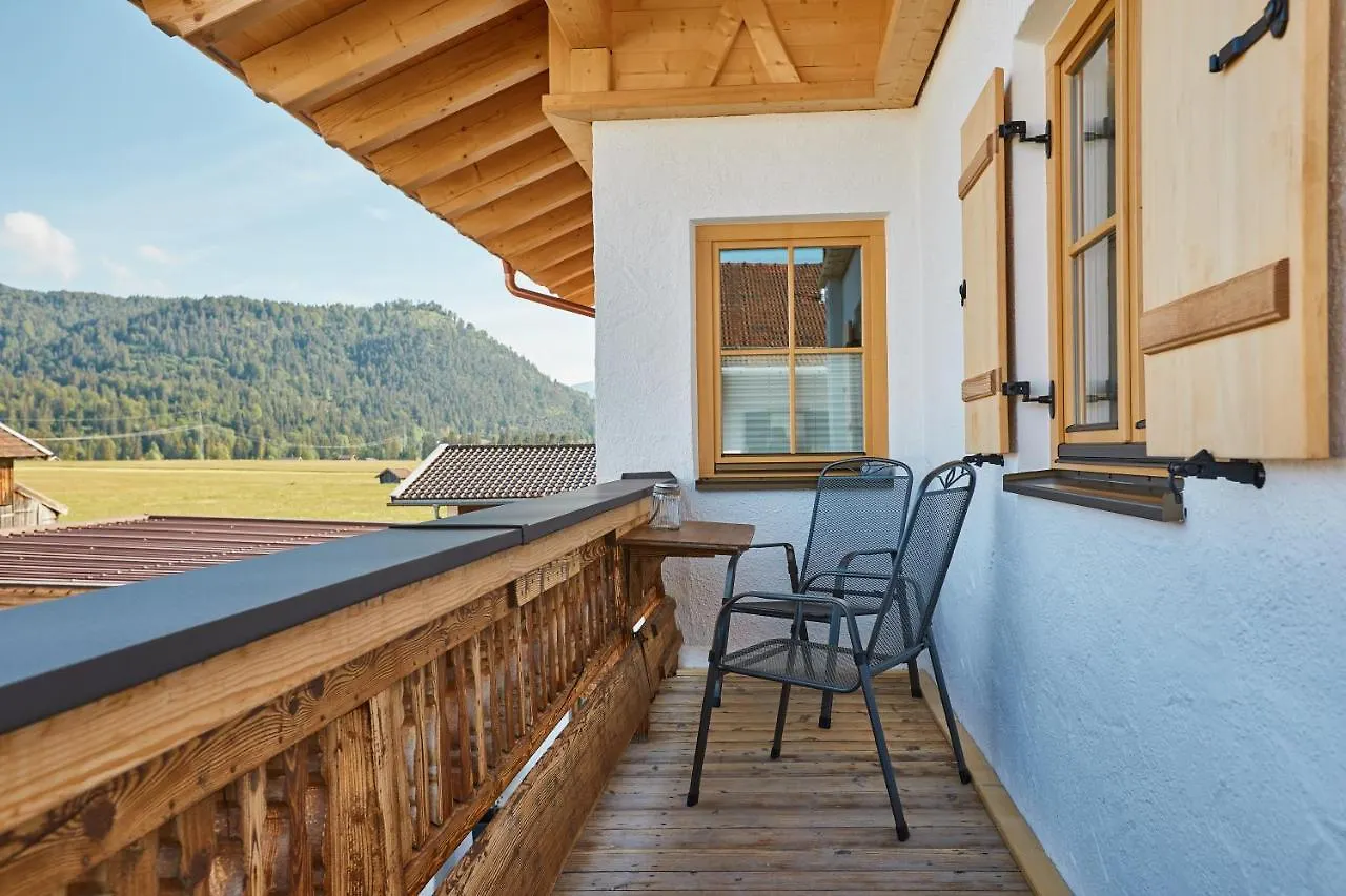 Landhaus Herzogsteig Krün Aparthotel